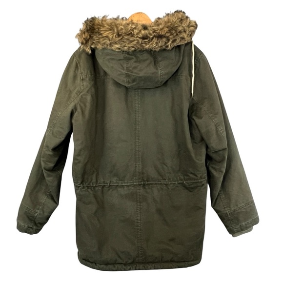 ABERCROMBIE & FITCH Women’s Olive Green Sherpa Lined Parka Winter Coat Size M - Picture 2 of 16